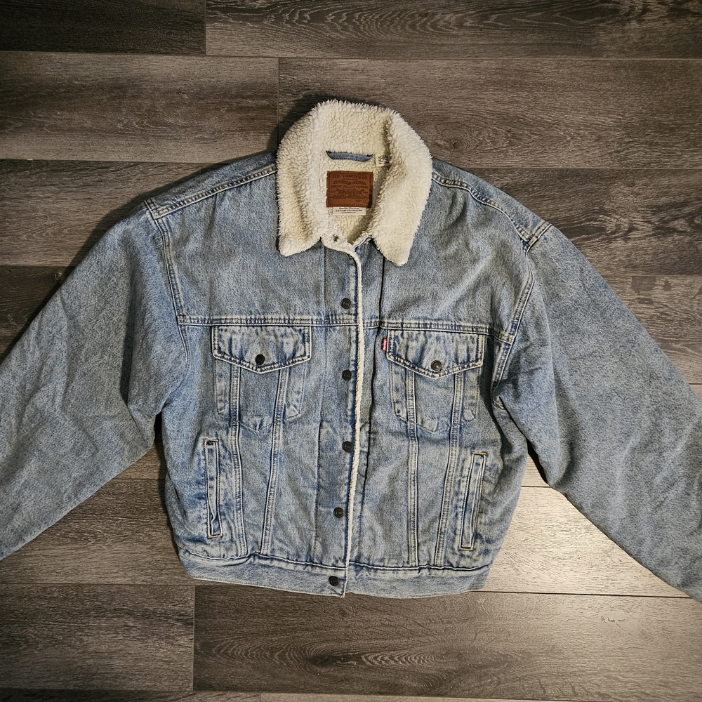 Levi's Cream Sherpa Lined Jacket